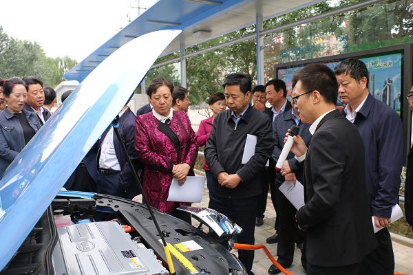 2.JPG 市委副书记、市长王奋彦带队观摩督查公司项目建设工作(图2)