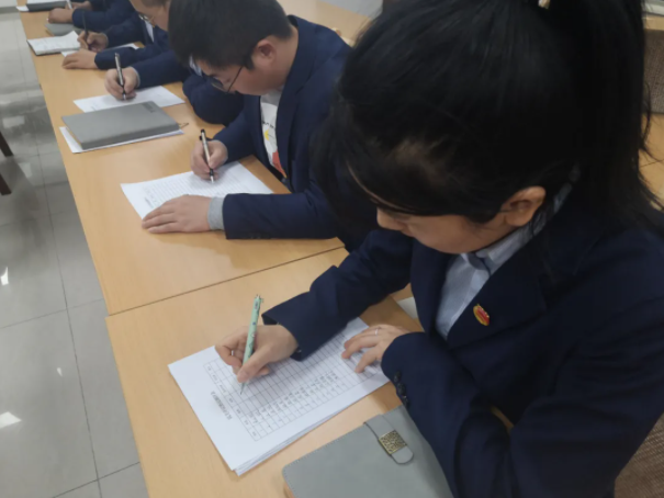 bw必威西汉姆联官方网站团委召开2021年度专题组织生活会(图4)