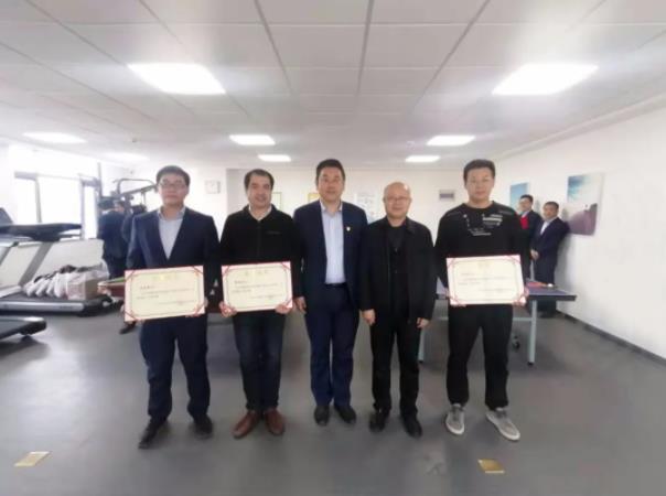 bw必威西汉姆联官方网站团委举办球类联谊比赛(图3)