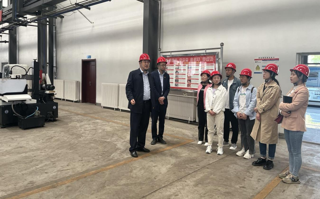 bw必威西汉姆联官方网站开展新员工入职培训(图2)