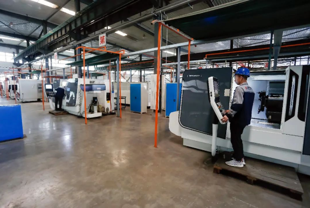 bw必威西汉姆联官方网站装备制造企业上半年产销两旺(图2) bw必威西汉姆联官方网站装备制造企业上半年产销两旺(图2)