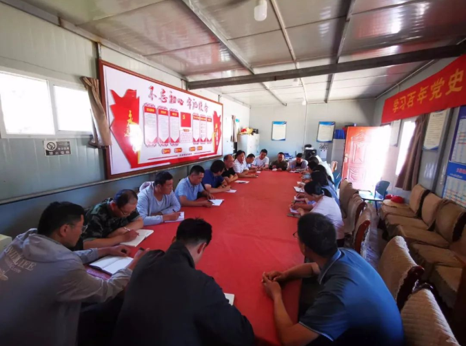 bw必威西汉姆联官方网站百名员工下一线真磨砺练本领(图7)