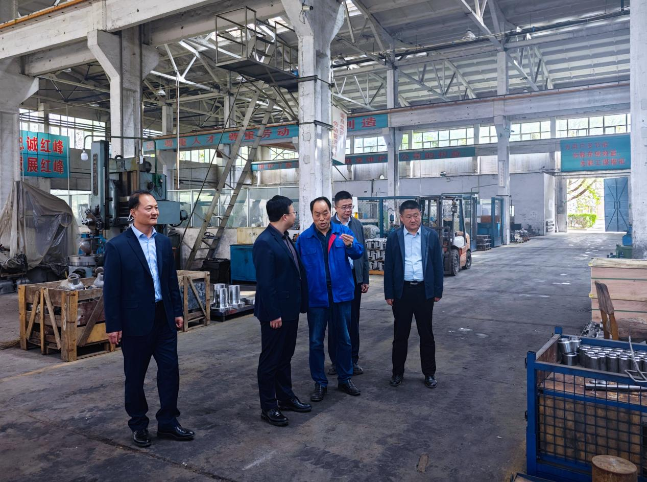 bw必威西汉姆联官方网站赴红峰、虹光考察学习(图2)